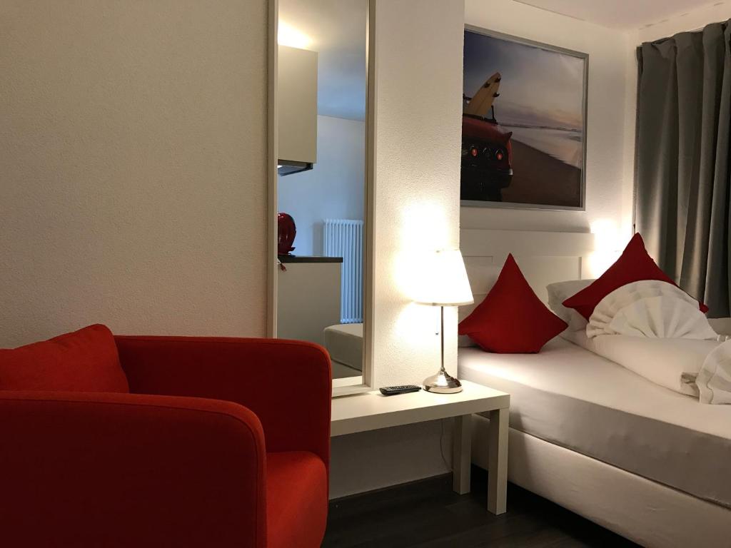 INSIDE Five - 