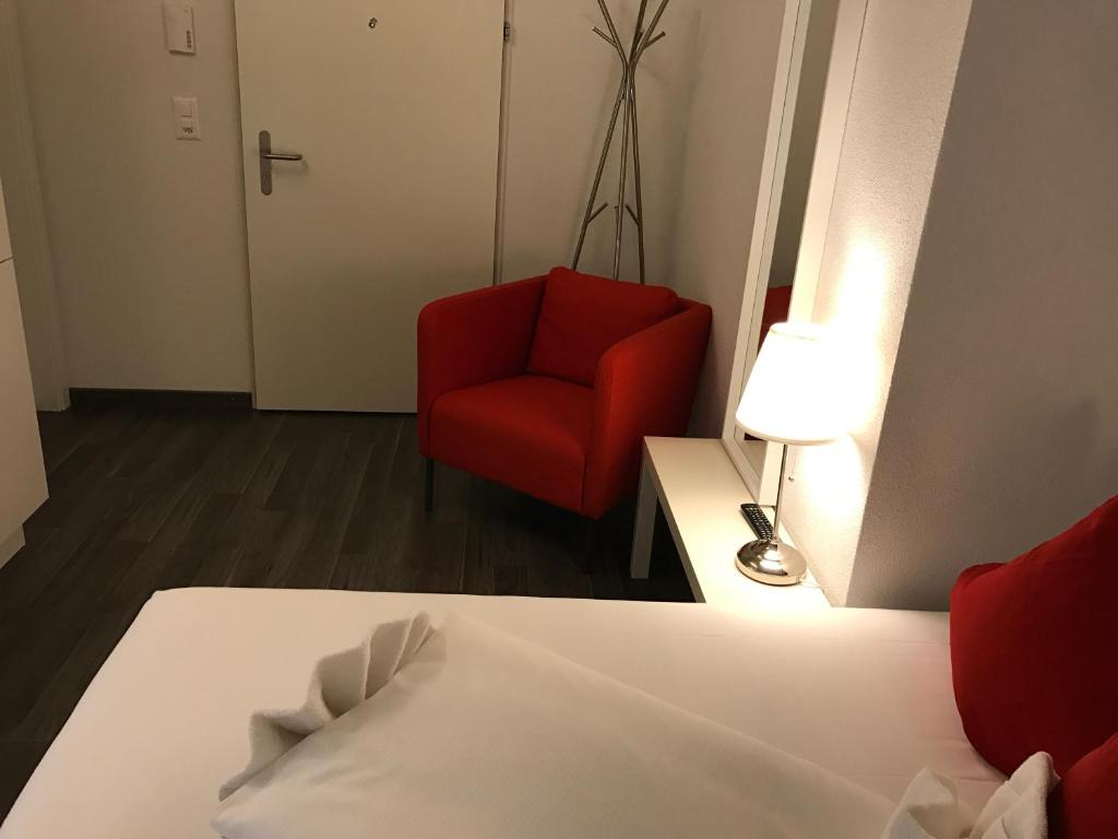 INSIDE Five - Comfort Apartment With Balcony