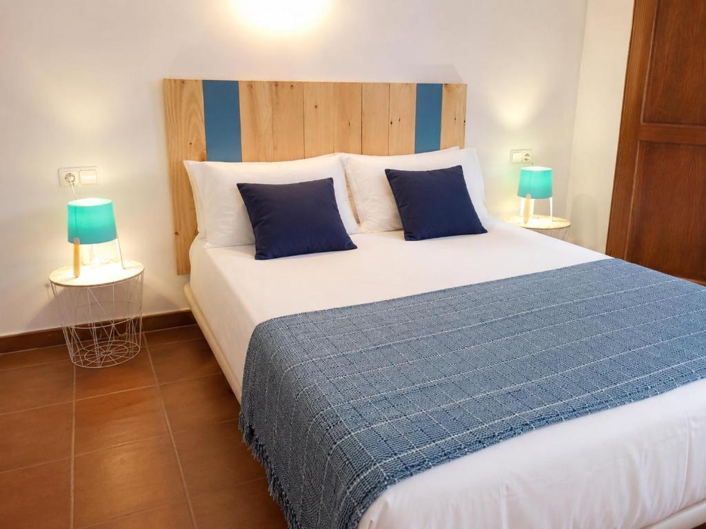 CASA FLORIT - The Central Market and Lonja Apartment
