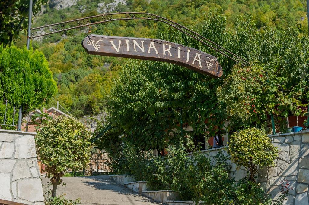 Fotografie z fotogalerie ubytování Eco Resort Cermeniza v destinaci Virpazar
