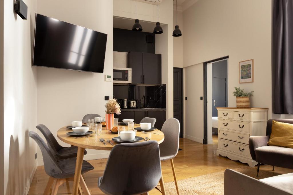 Cosy apartment - 2BR-7P - Arc de Triomphe