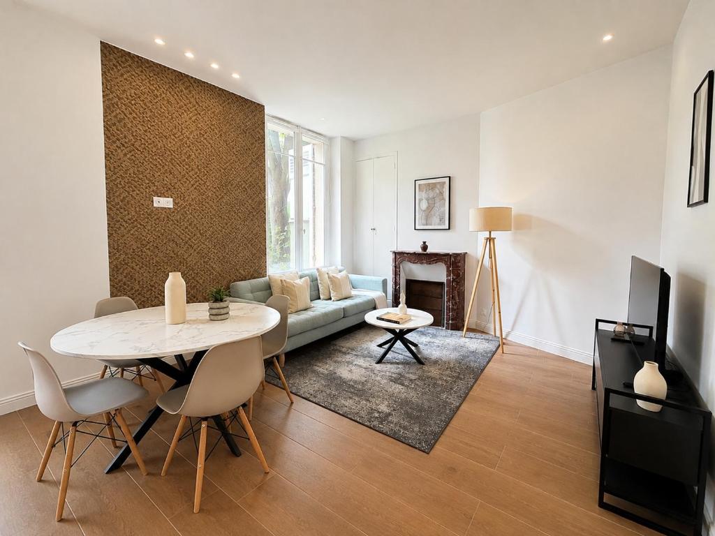 Élégant Appartement 2 pièces au 5e Arrondissement