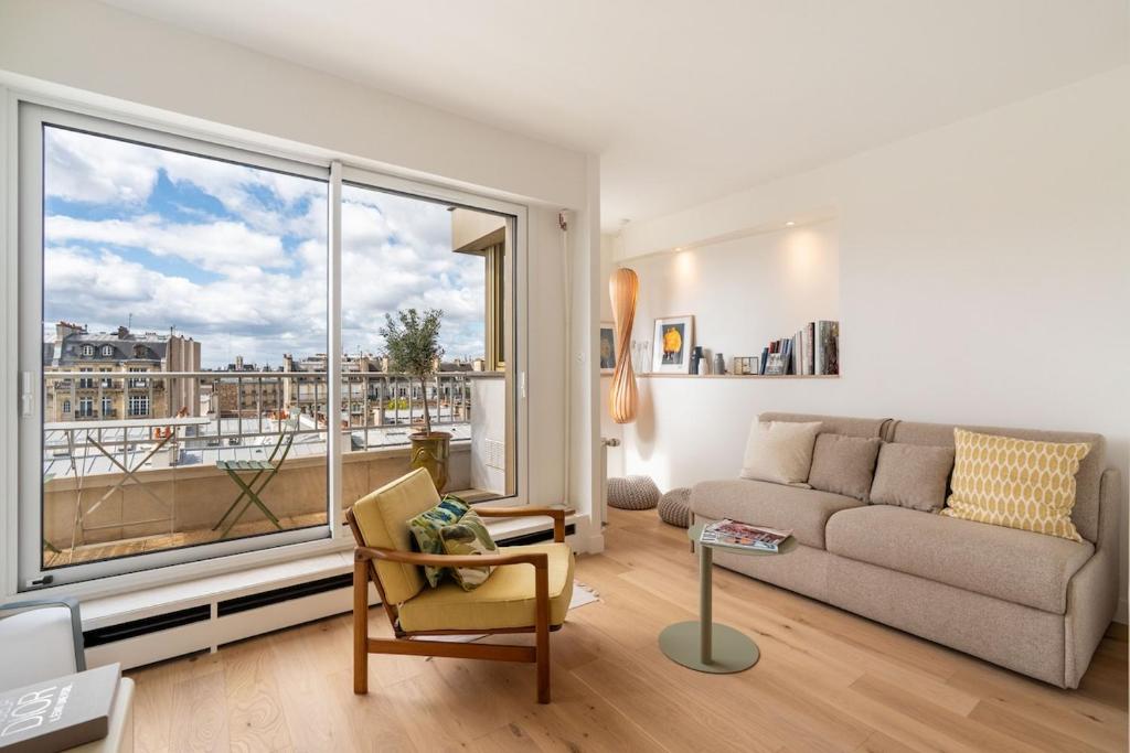 Appartement d'architecte - terrasse vue sur Paris