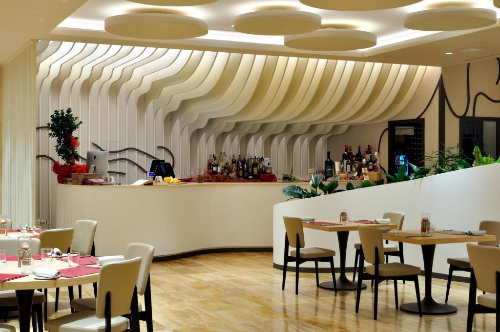 Restaurace v ubytování JR Hotels Gigli Firenze