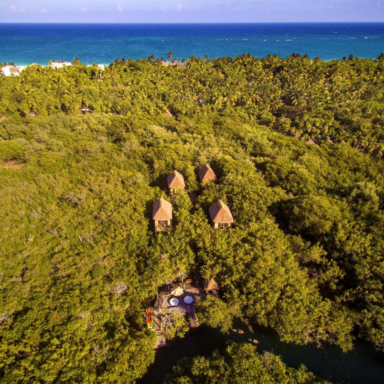 mangleX eco hotel Tulum