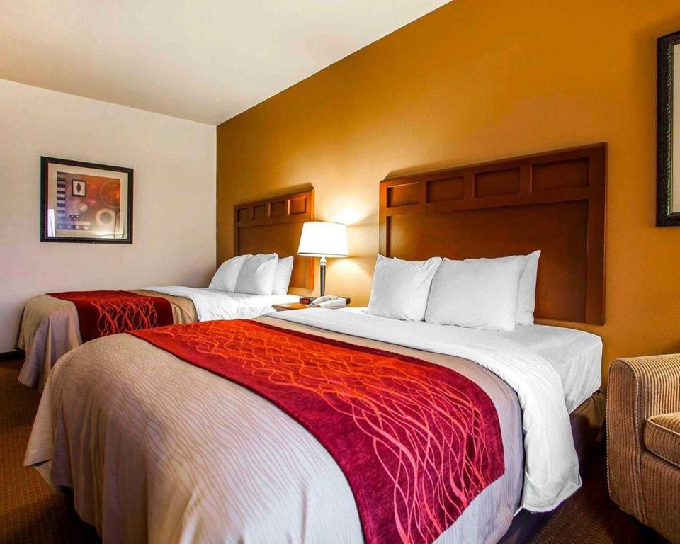 Comfort Inn & Suites Grinnell near I-80 - Habitación Con 2 Camas Grandes - No Fumadores