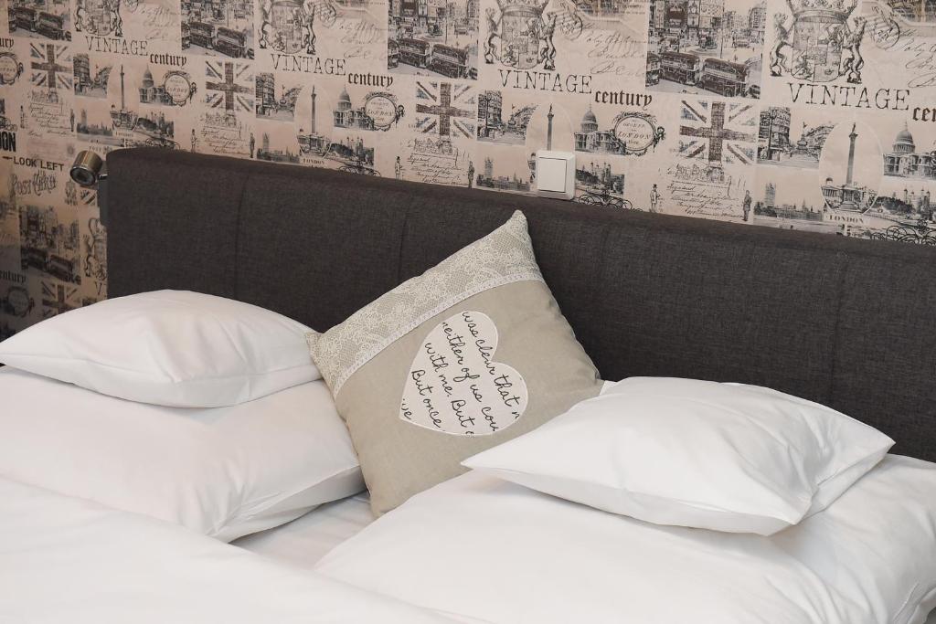 Boardinghouse Alte Bank - Deluxe Room