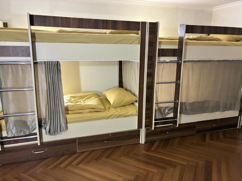 لابی و فضای عمومی KING Old City Hostel - تصویر ۵