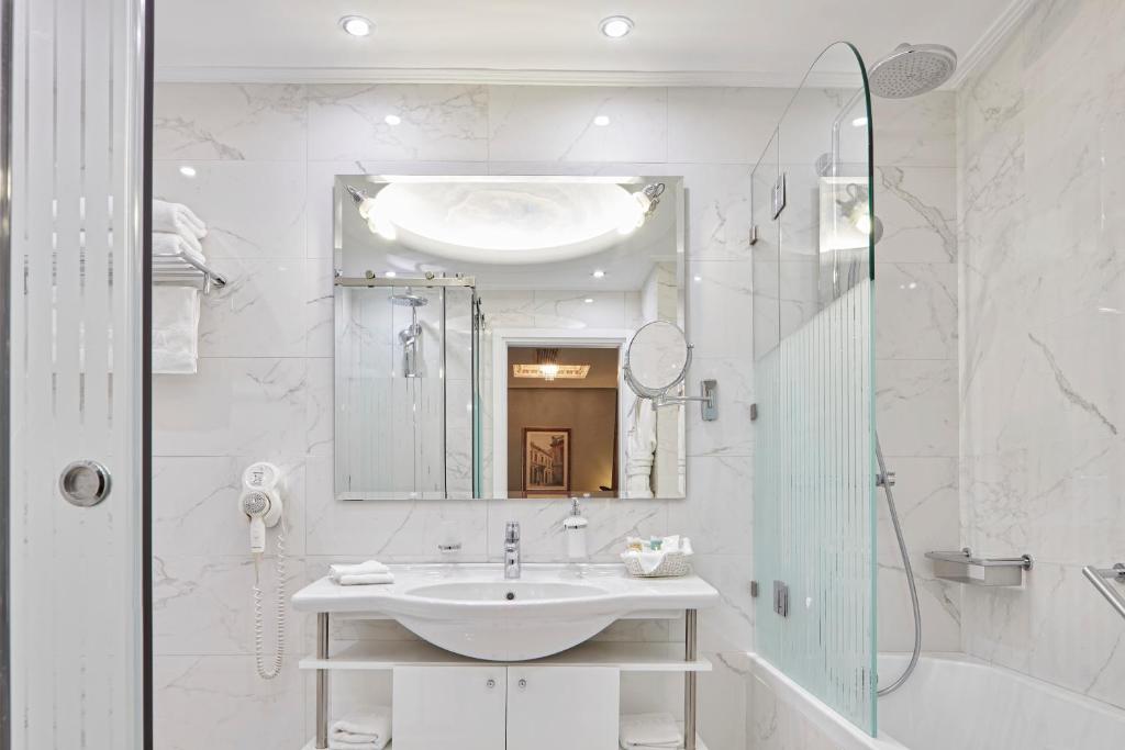 Ava Hotel and Suites - Resim 3