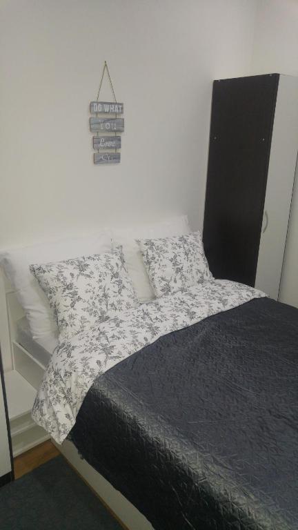 Posteľ alebo postele v izbe v ubytovaní Apartments Zagreb Center