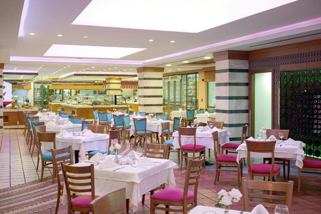 فضای داخلی Belconti Resort Hotel در آنتالیا - تصویر ۳