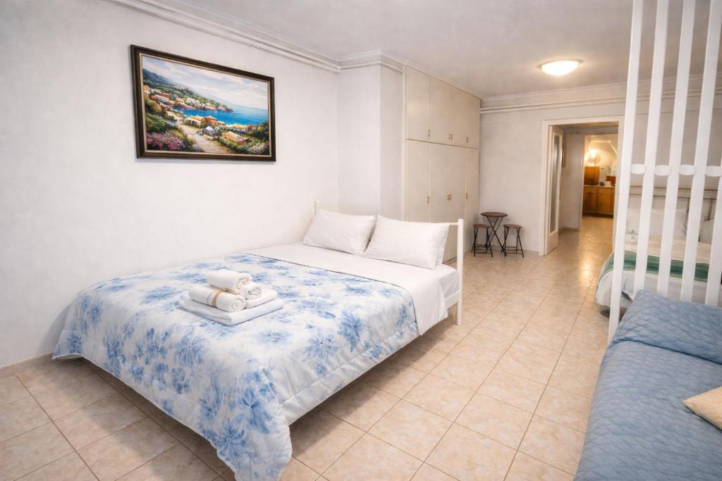 Piraeus Supreme Grand by the sea