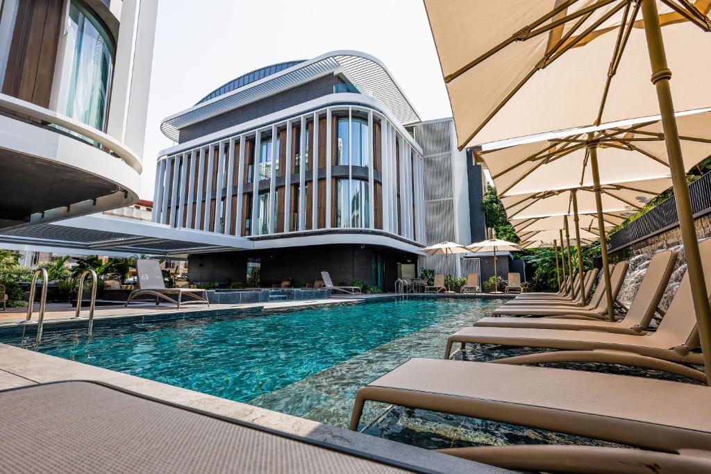 Four Hills Hotel در آنتالیا