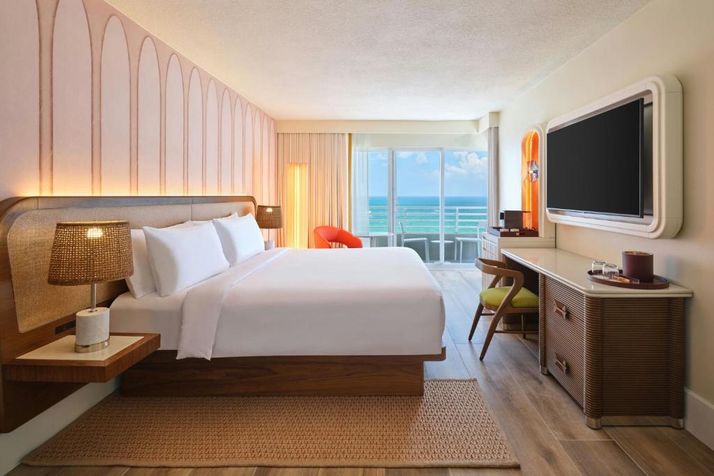 Royal Palm South Beach Miami, a Tribute Portfolio Resort - 