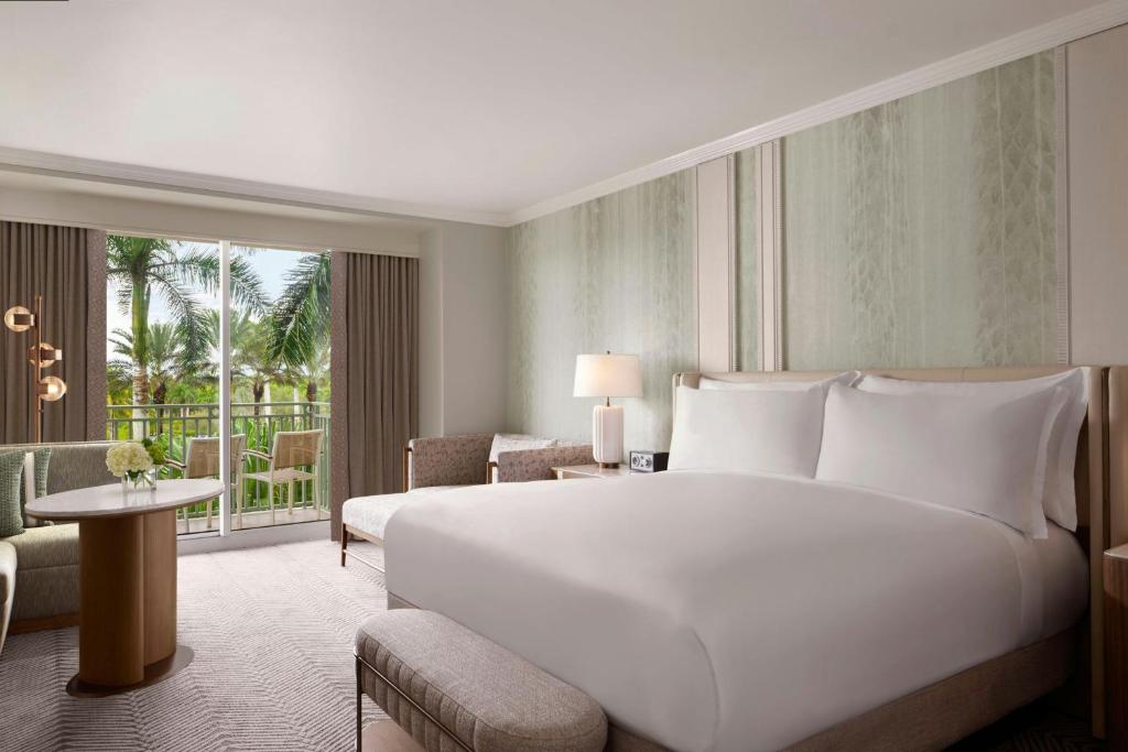 The Ritz-Carlton Naples, Tiburon - 