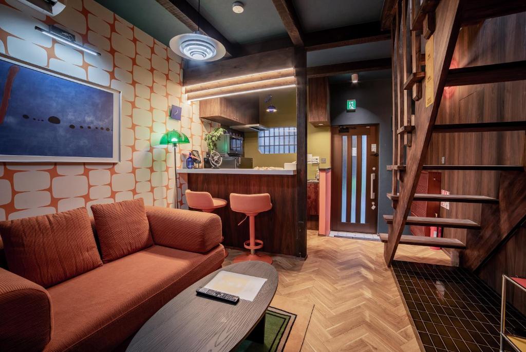 New! Japanese Modern Retro Home 旅タイム-住吉澄風2 住吉公園すぐ 二階建て住宅 住吉大社徒歩5分 4名可