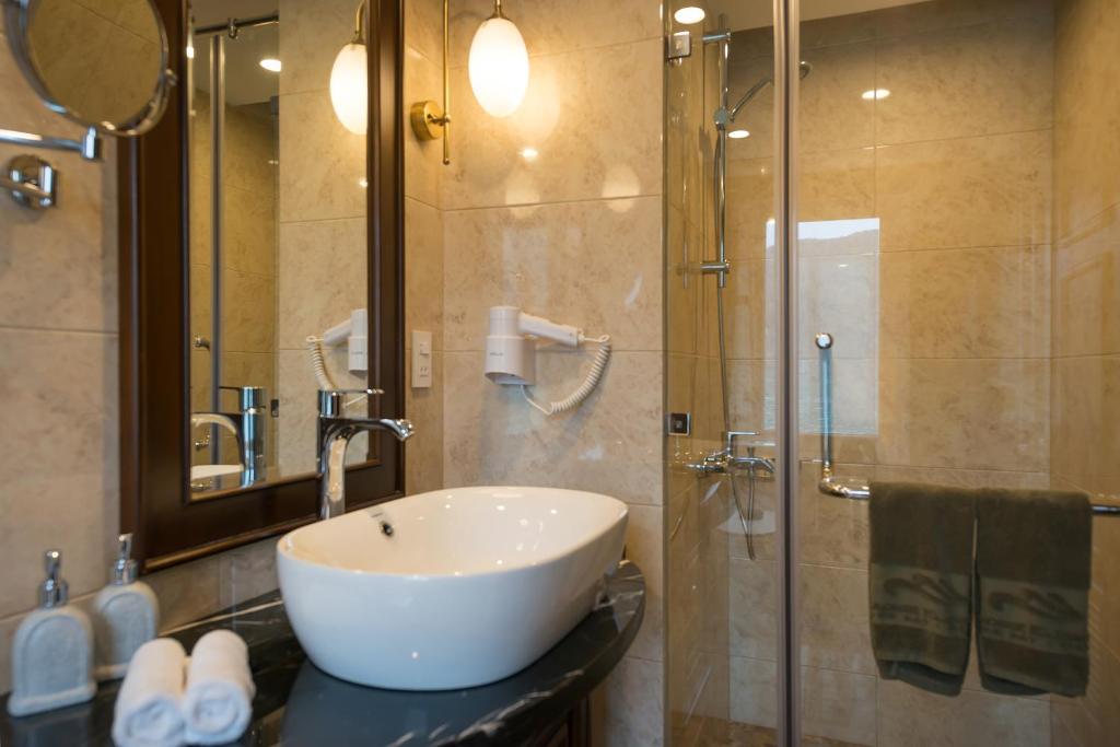 Paradise Elegance Cruise Halong - 10