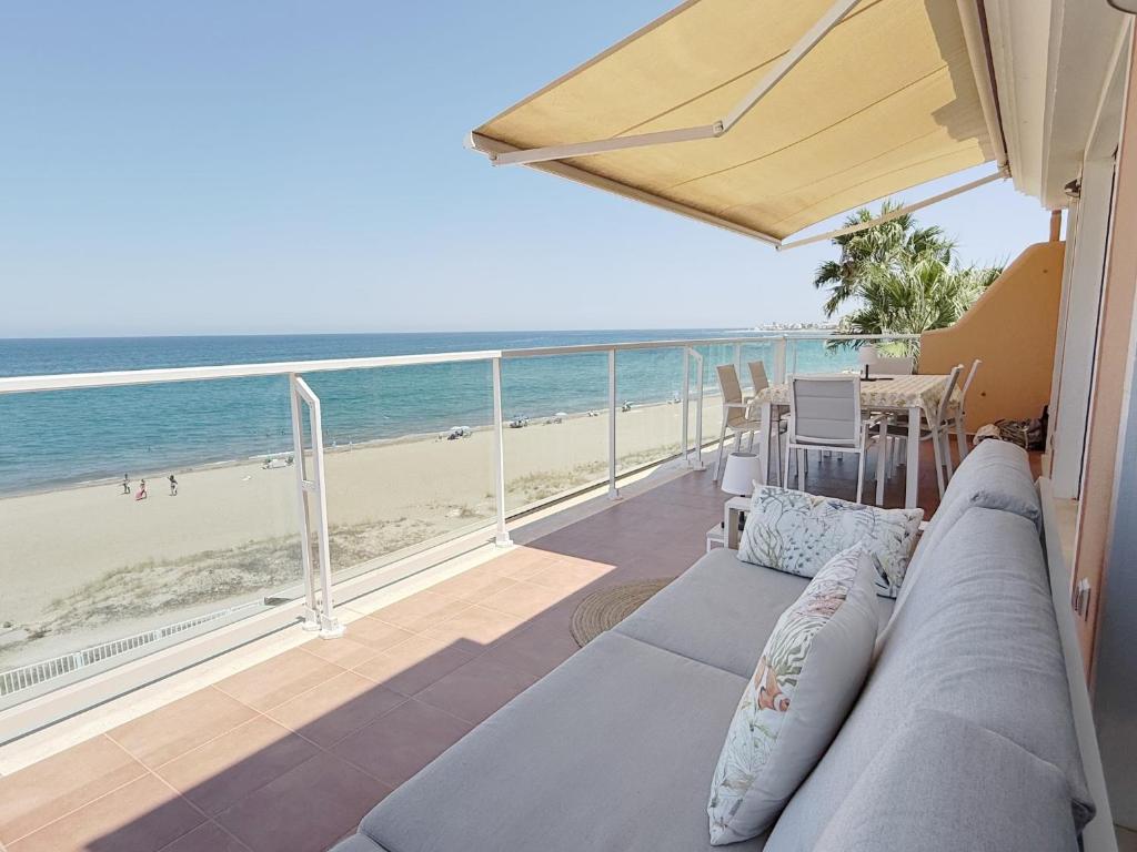 Mirador al Mar 07 by homeprive