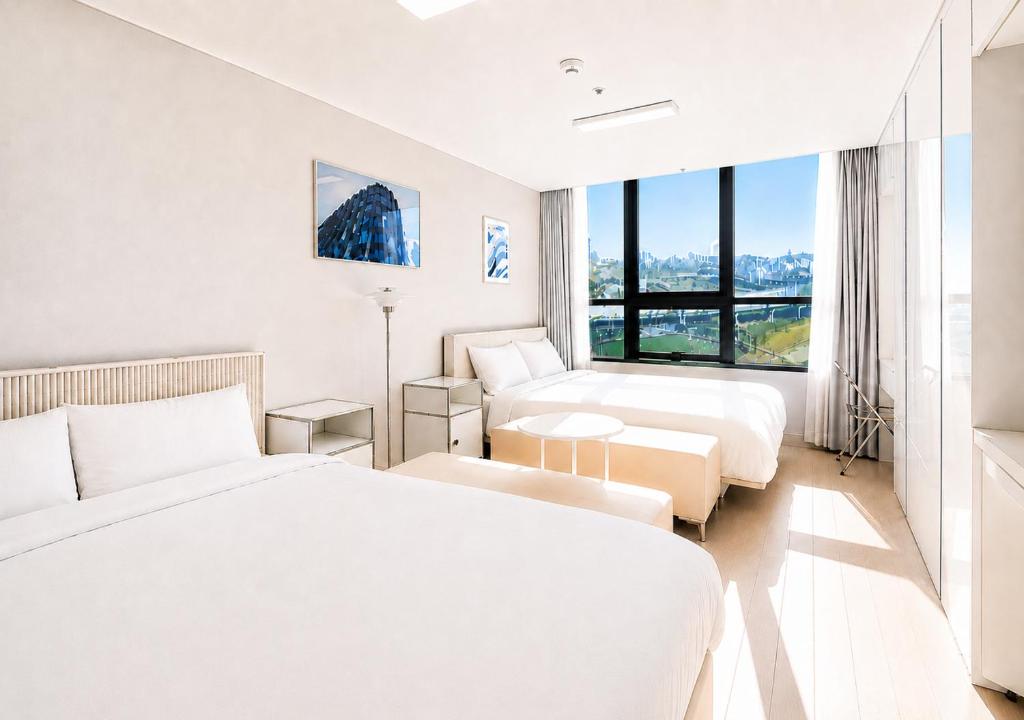 UH FLAT THE SONGDO - Housity