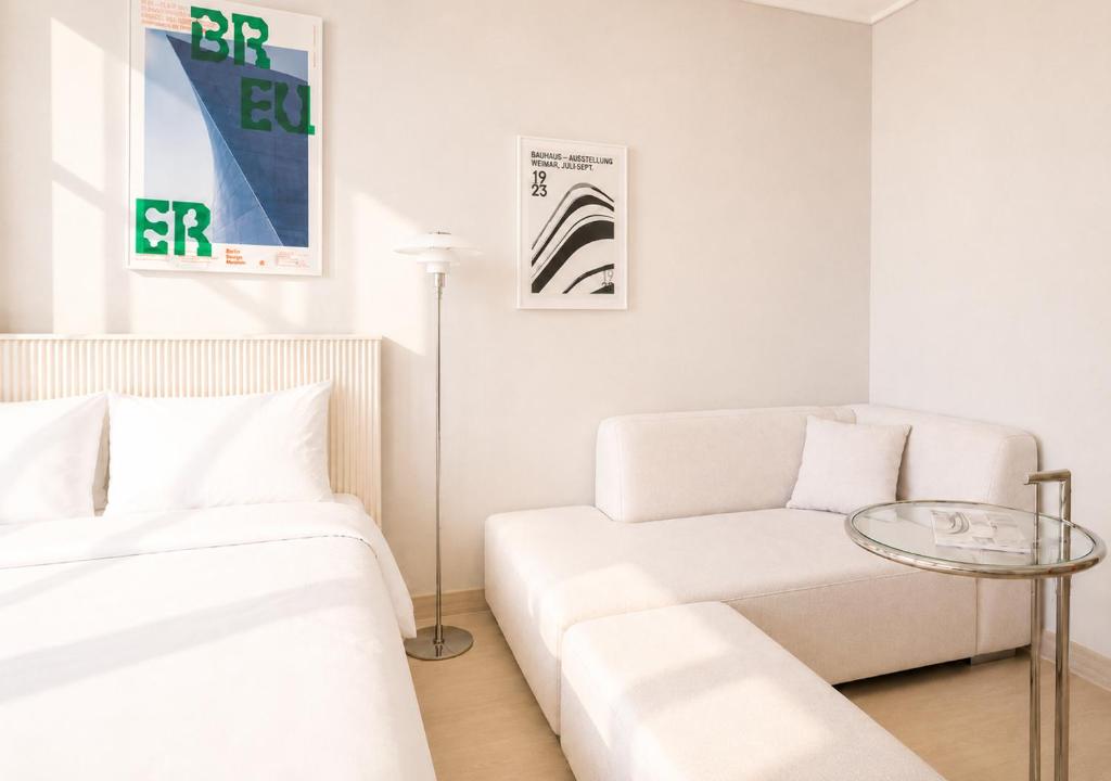 UH FLAT THE SONGDO - 