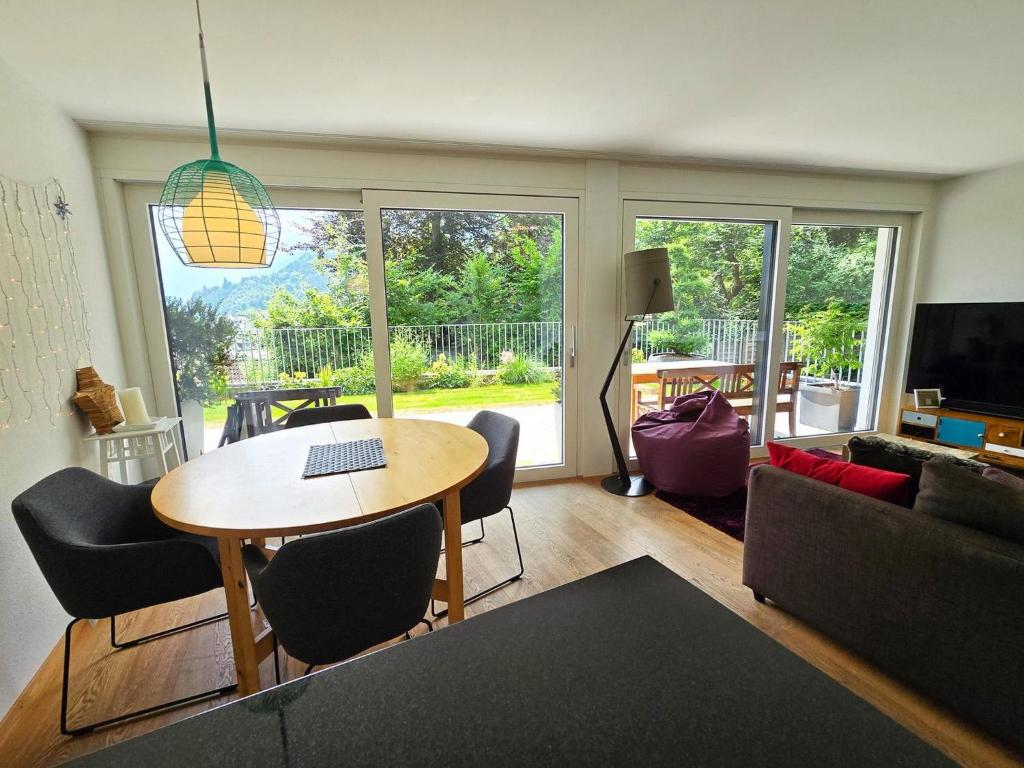 Apartment Sonnenbergweg 5 Appartement-Fewo 4-Bettwohnung by Interhome