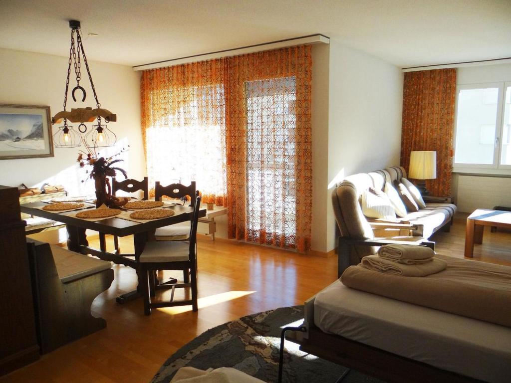 Apartment Sunnmatt Süd Wohnung 631 Appartement-Fewo 5-Bettwohnung by Interhome