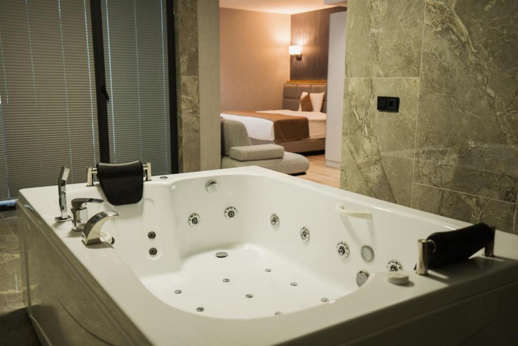 تصویر اتاق‌های North Star Hotel - تصویر ۲