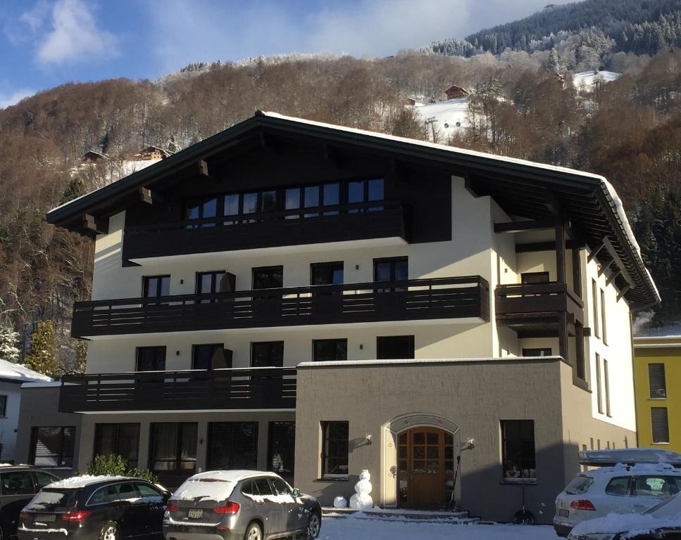 Výhľad na hory alebo výhľad na hory priamo z apartmánu