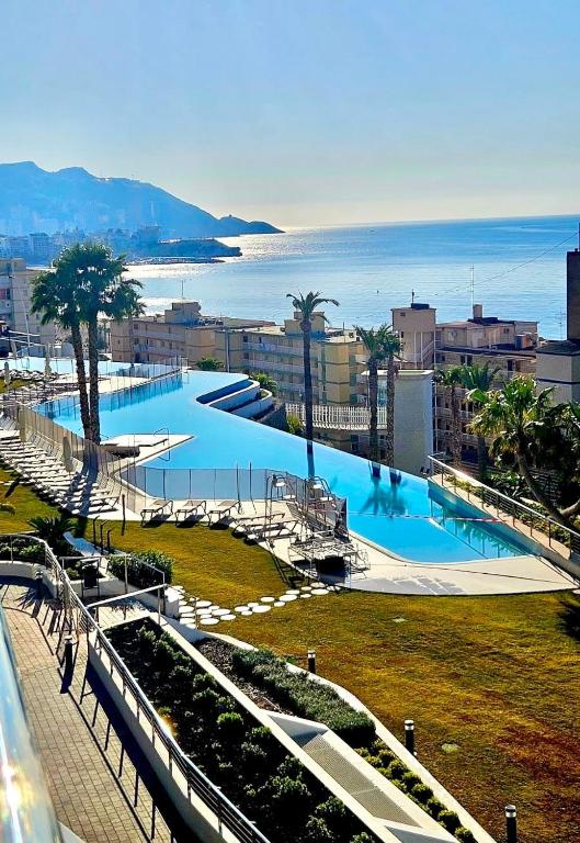Sunset Cliffs Benidorm, Holiday Apartment with sea view