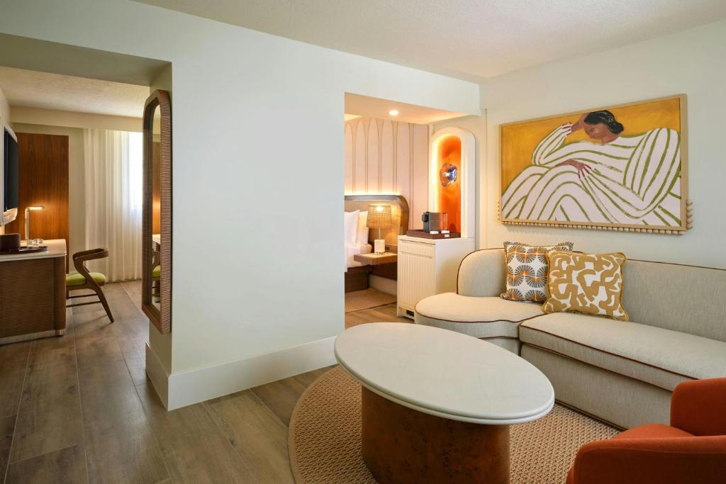 Royal Palm South Beach Miami, a Tribute Portfolio Resort - 