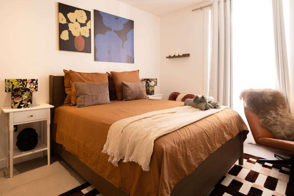 Charlot Studio in the Heart of Haut Marais