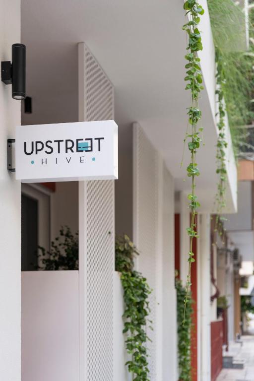 UPSTREET Hive