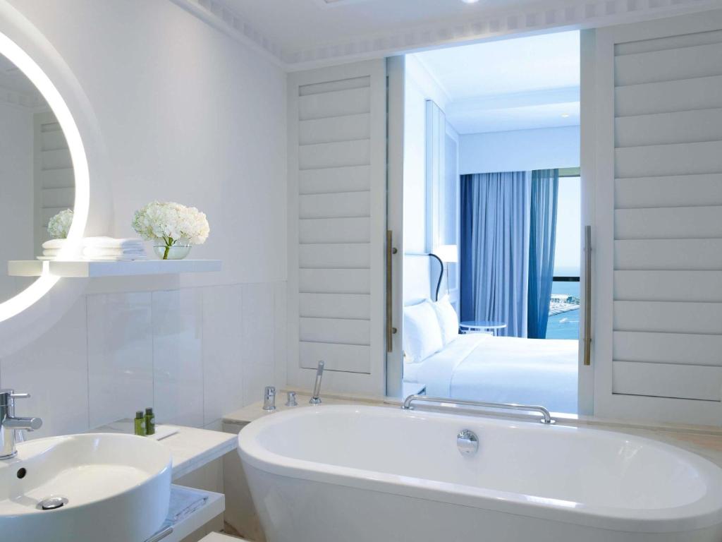 Sofitel Dubai Jumeirah Beach - 