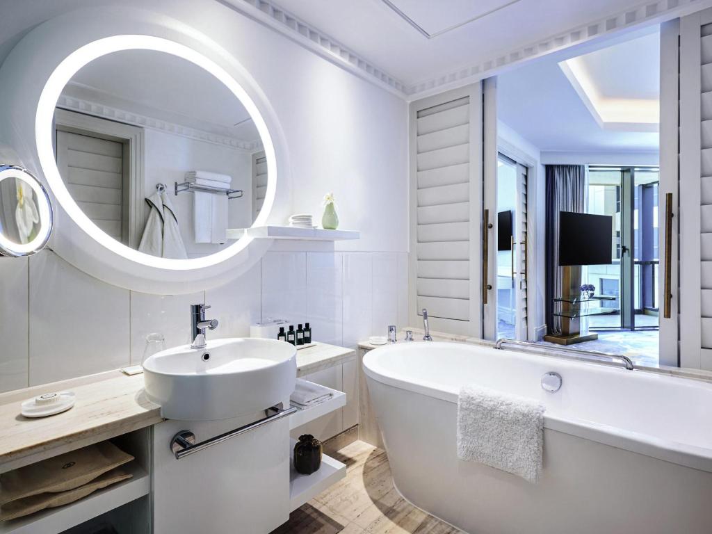 Sofitel Dubai Jumeirah Beach - 