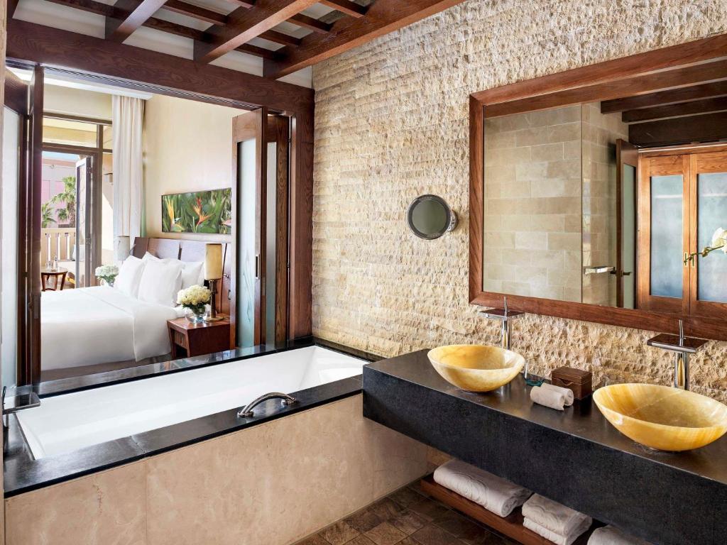 Sofitel Dubai The Palm Resort & Spa - 