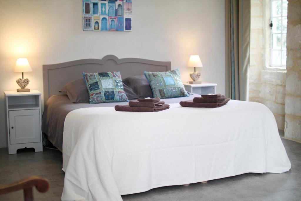 Mas de la Rivoire B&B - Habitación Doble Con Baño Privado