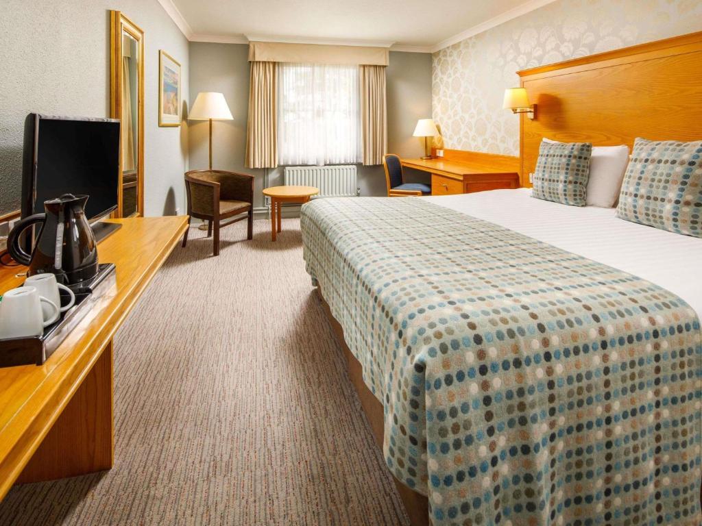 Mercure Bristol North The Grange Hotel - 