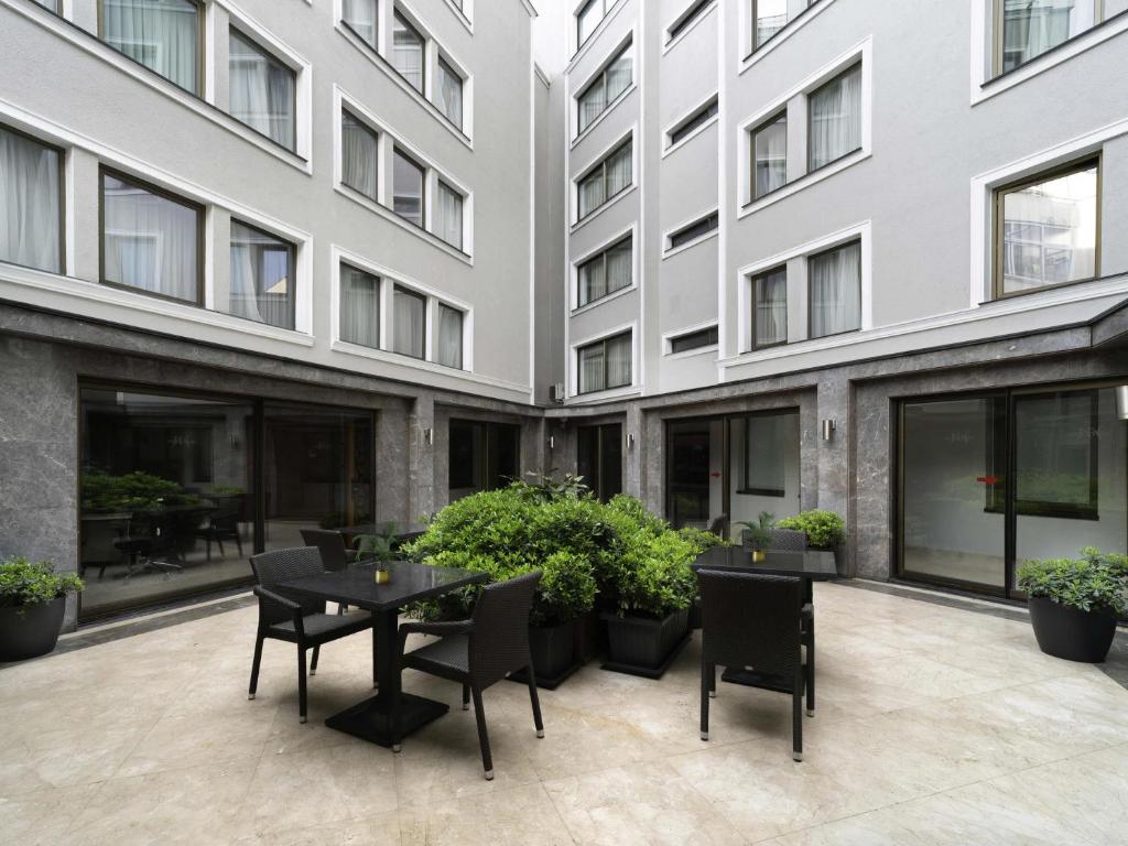 لابی و فضای عمومی Mercure Istanbul Bomonti - تصویر ۵