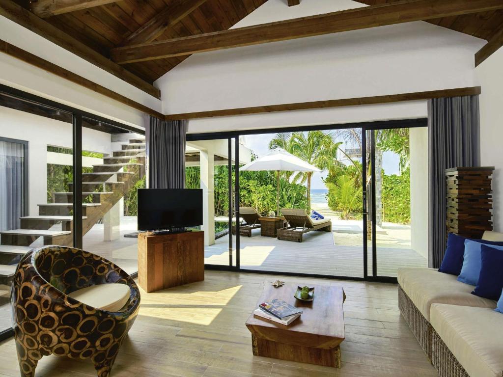 Kuredhivaru Resort and Spa - Maldives - View 4