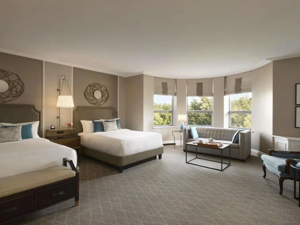 Signature Double Room with Two Double Beds and Bathtub