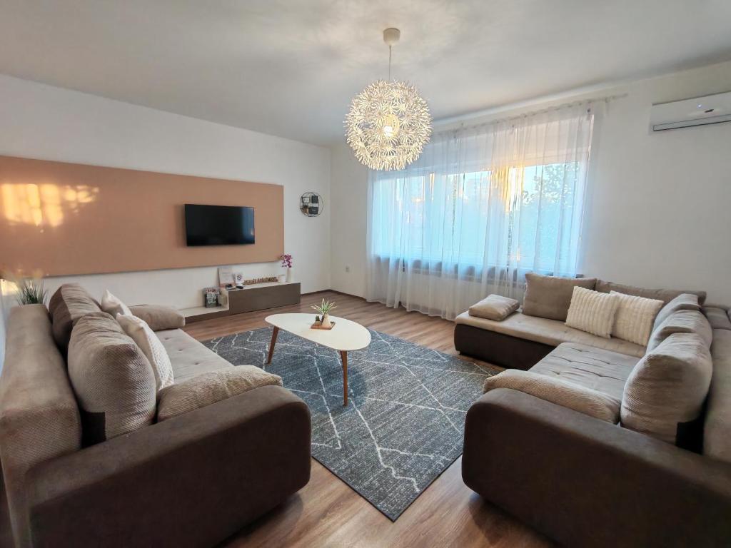 Friday Apartments