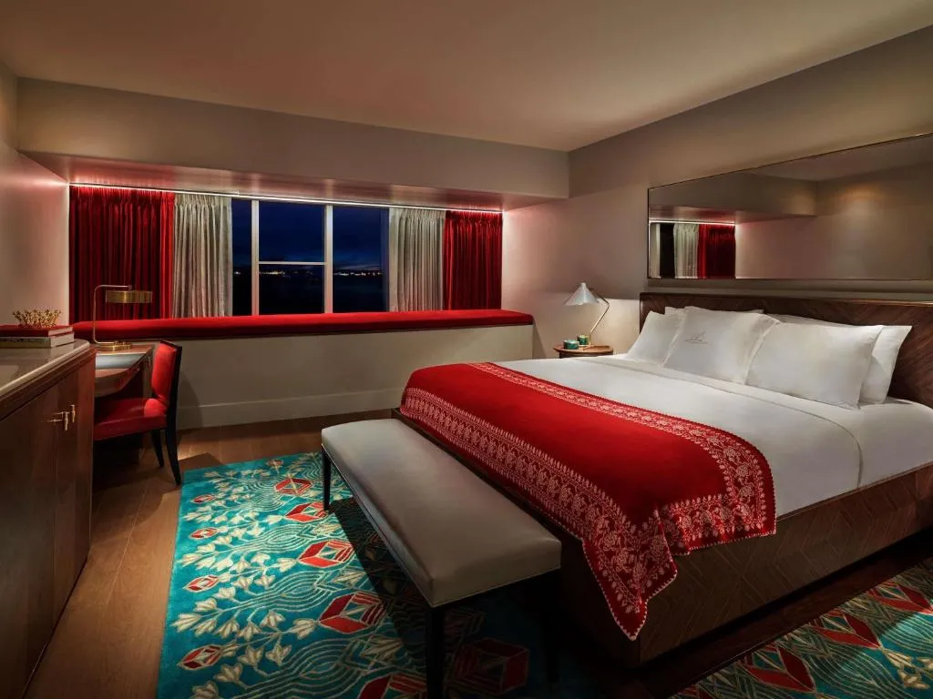 King Room with Bay View