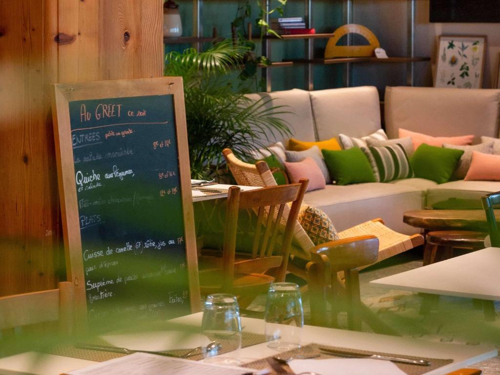 Greet Hotel Colmar – photo 22