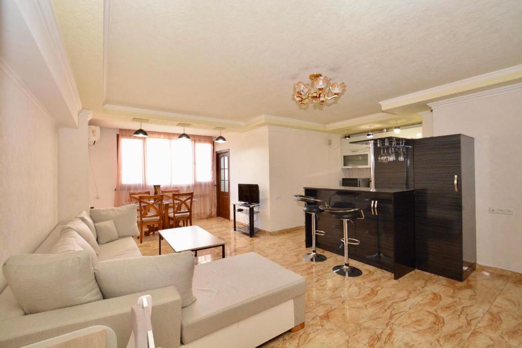 تصویر اتاق‌های City Center Apartment On Pushkin Street - تصویر ۲