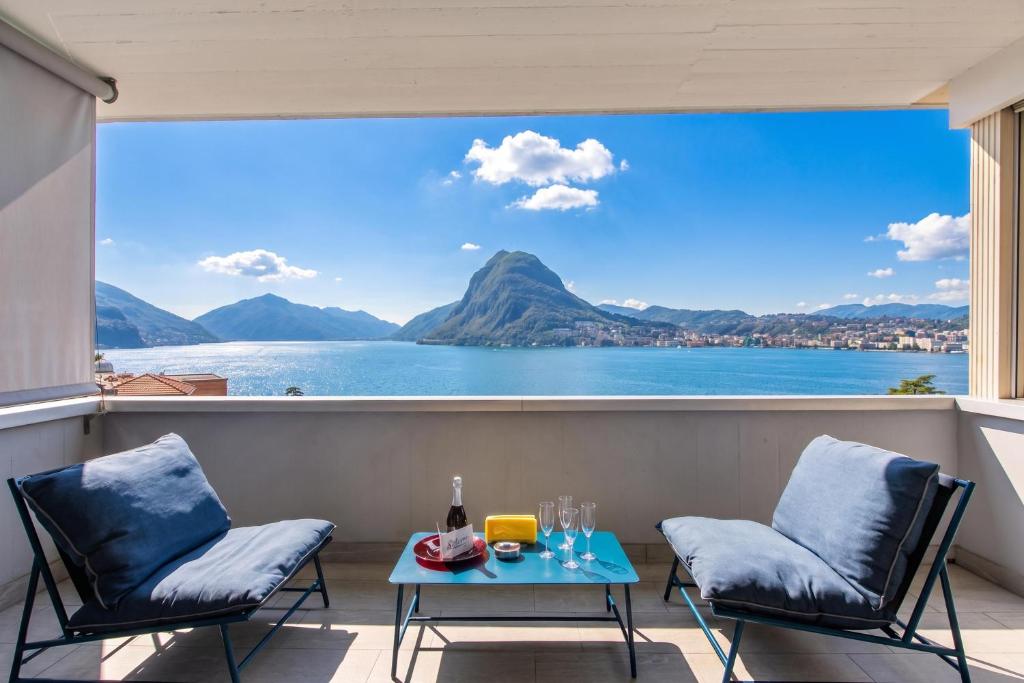 Casa Serenella Splendid Lake View - Happy Rentals