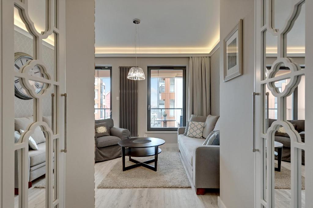 Blue Mandarin Riverside - 3