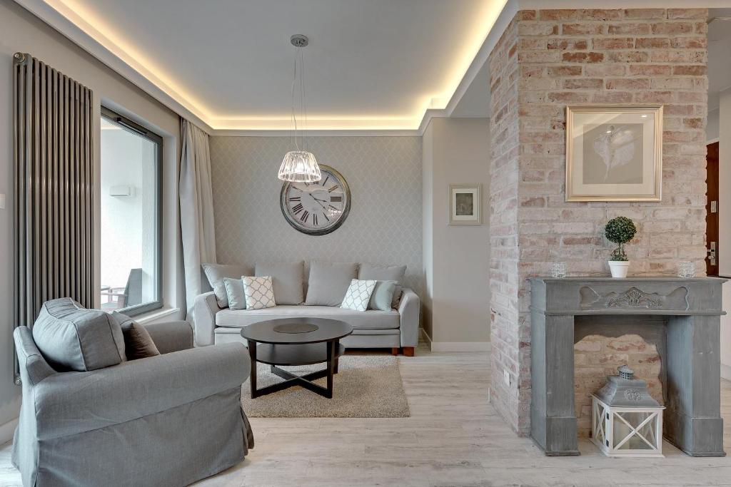 Blue Mandarin Riverside - 2