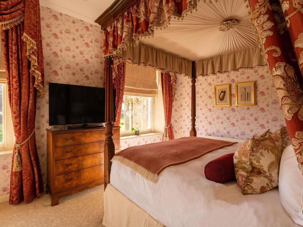 Grand Suite with One Double Bed