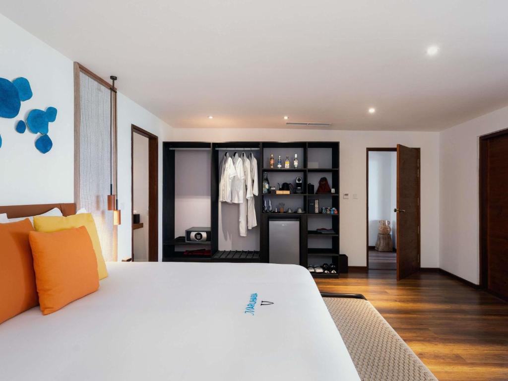 V Villas Maldives at Mirihi - MGallery Collection - View 45
