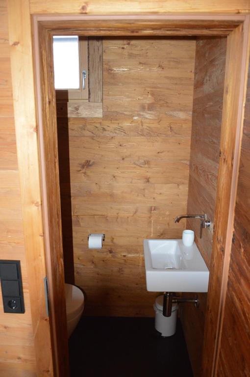Koupelna v ubytování Haus Iris